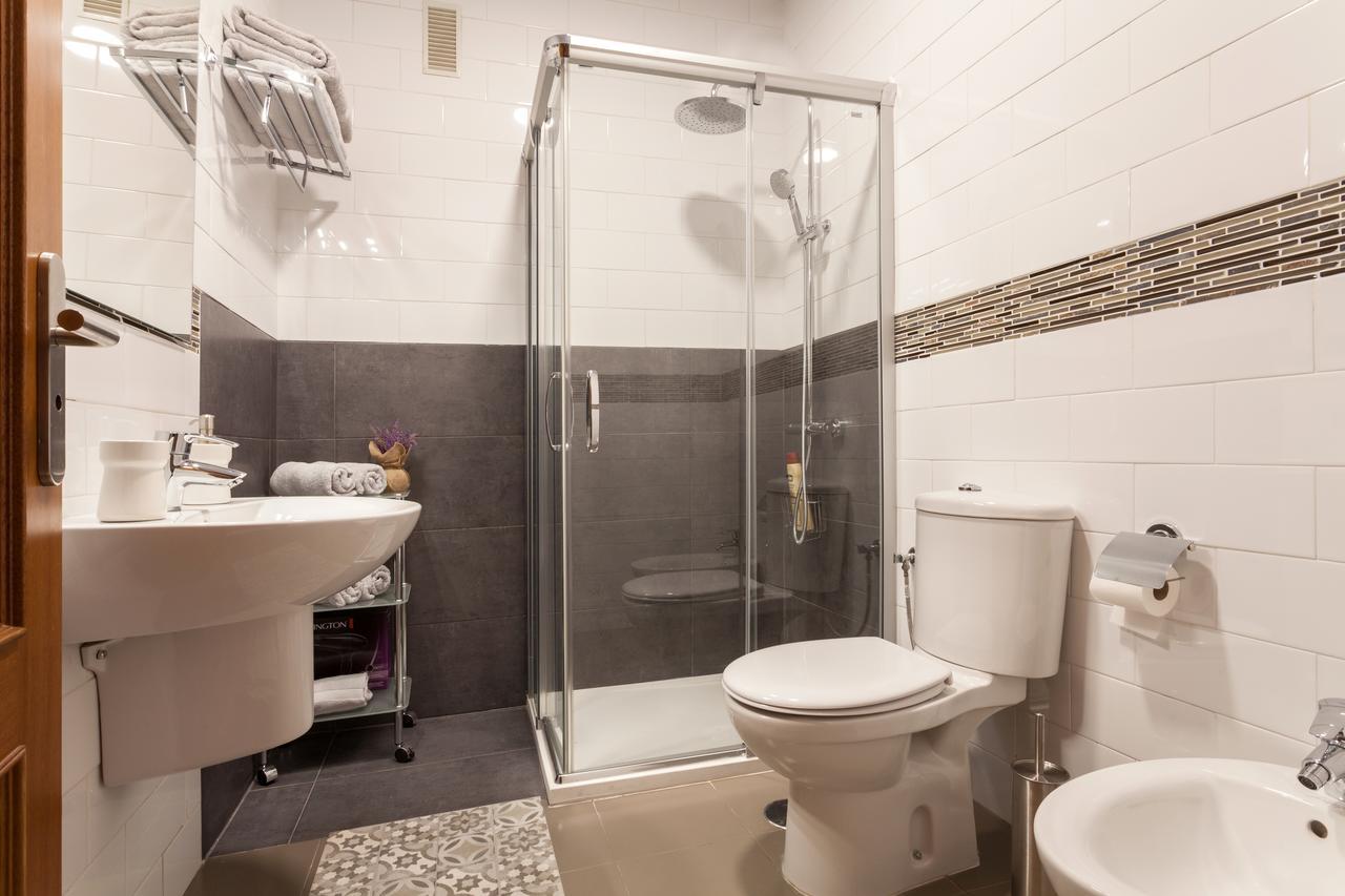 Dream Apartments Calle Zaragoza Seville Luaran gambar
